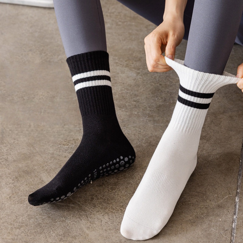 Women Non Slip Yoga Socks, Gri - Pilates Yoga Grip Socks recensione e prezzo