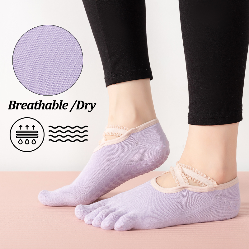 Ladies Non-Slip Pilates Socks  - Pilates And Yoga Studio recensione e prezzo